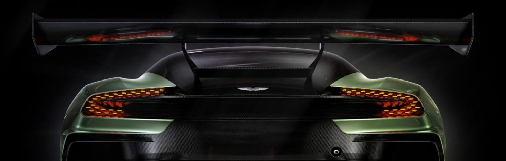 cropped-aston-martin-breaks-the-internet-with-the-7-liter-v12-powered-vulcan-photo-gallery_41.jpg